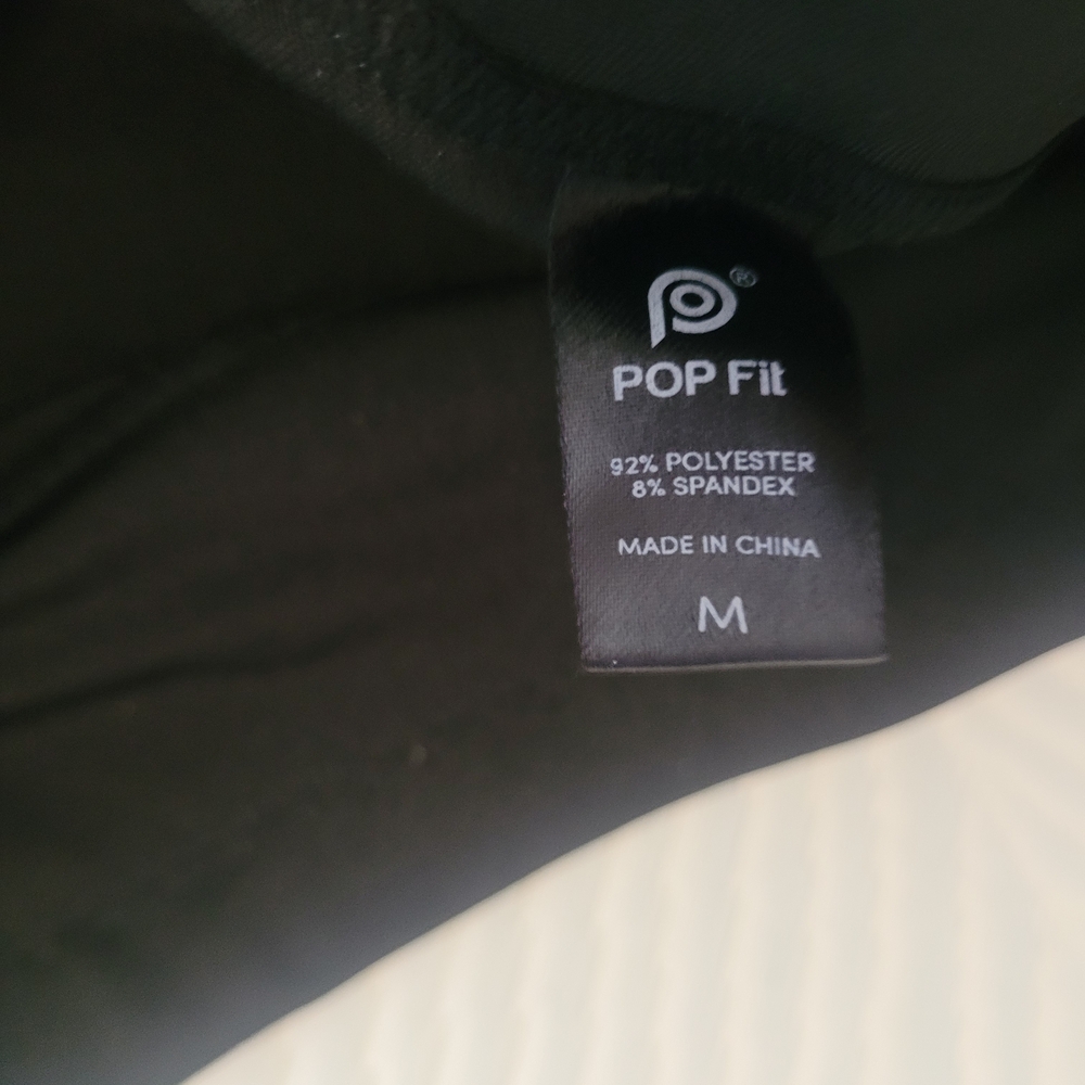 4 Pairs of Leggings Size Medium with Pockets - Picture 8 of 16